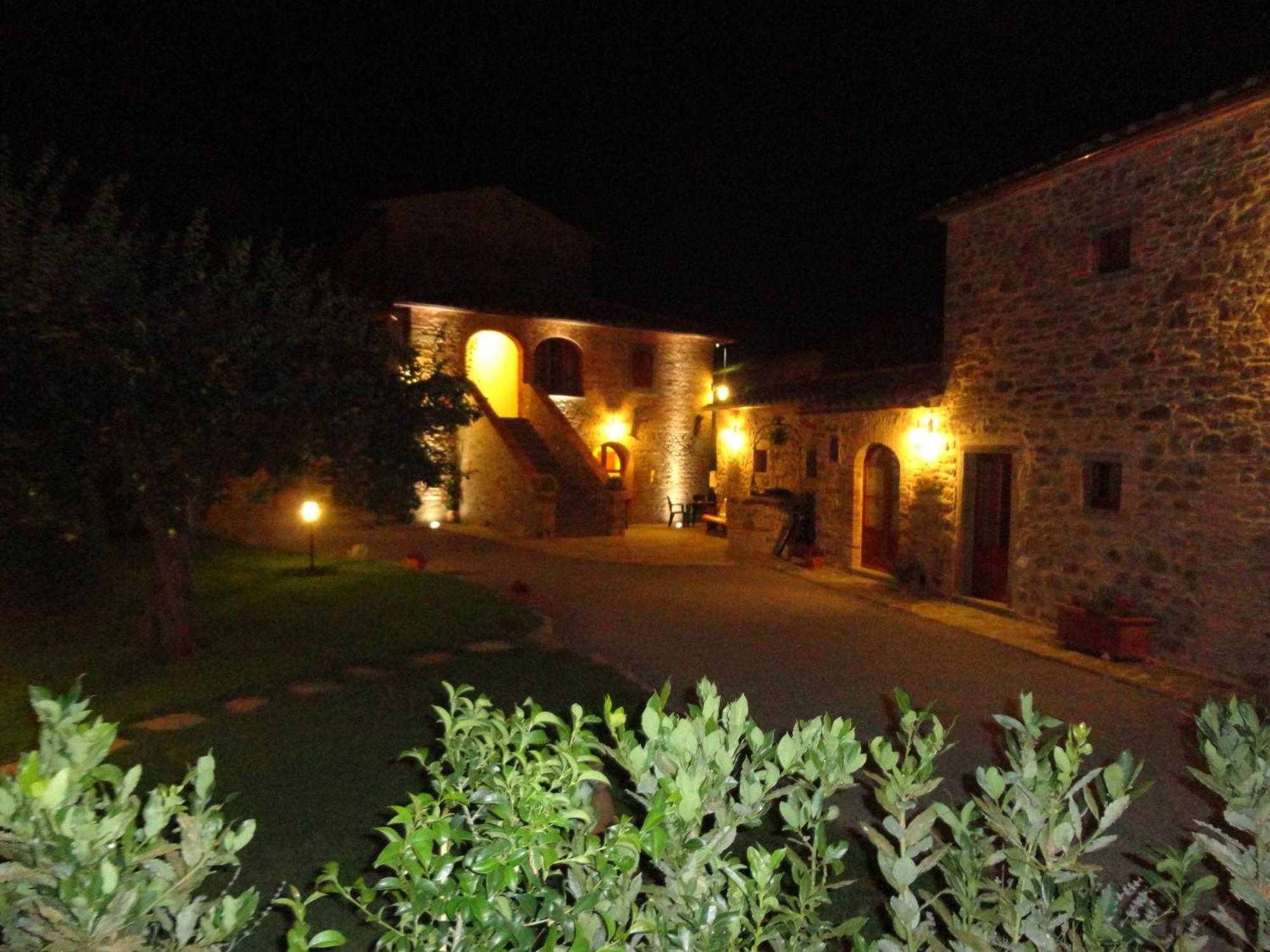 Bed and Breakfast Casale L'Antico Carro Cortona Exterior foto