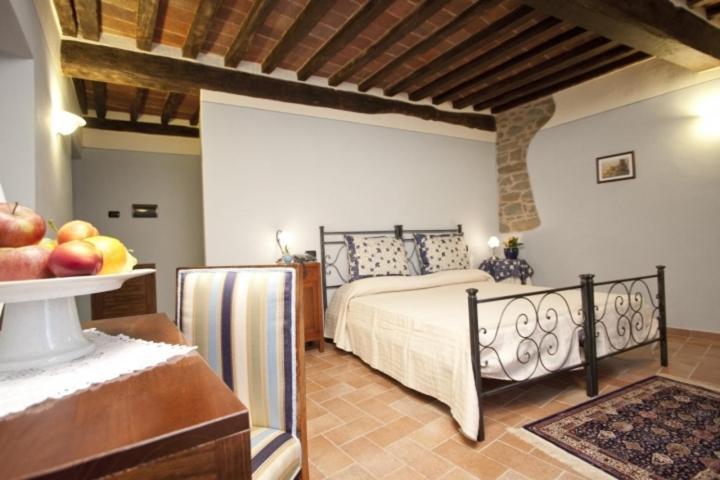 Bed and Breakfast Casale L'Antico Carro Cortona Zimmer foto