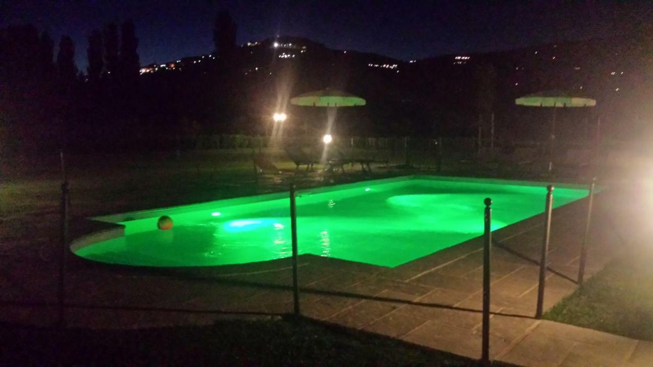 Bed and Breakfast Casale L'Antico Carro Cortona Exterior foto